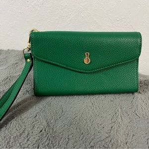 Small wristlet purae